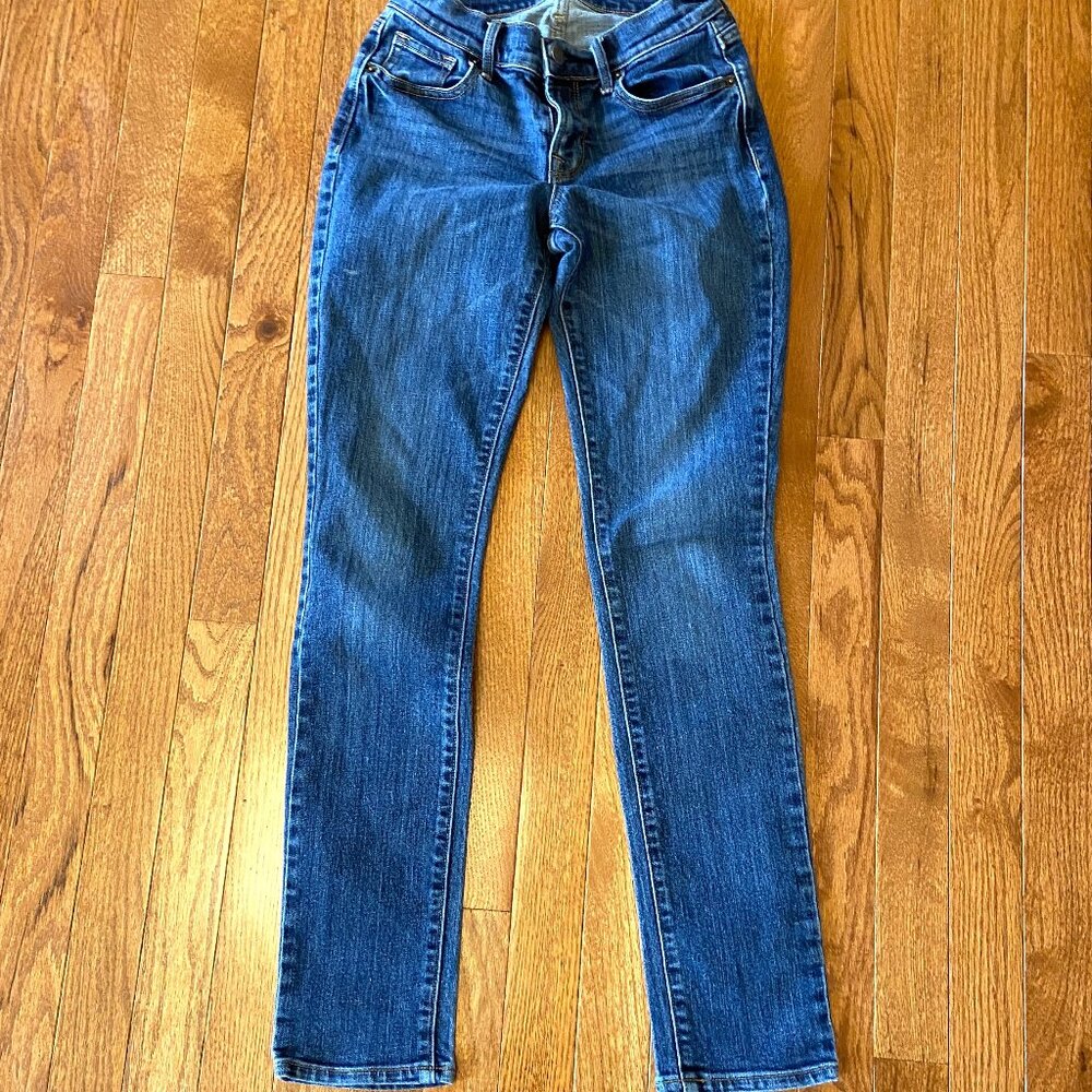 Old Navy Curvy Straight Richmond Jeans
